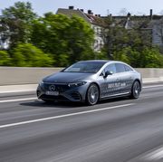 eqs v297 mit drive pilot wird ab dem 17 mai 2022 in deutschland verfügbar sein eqs v297 with drive pilot will be available in germany starting may 17, 2022