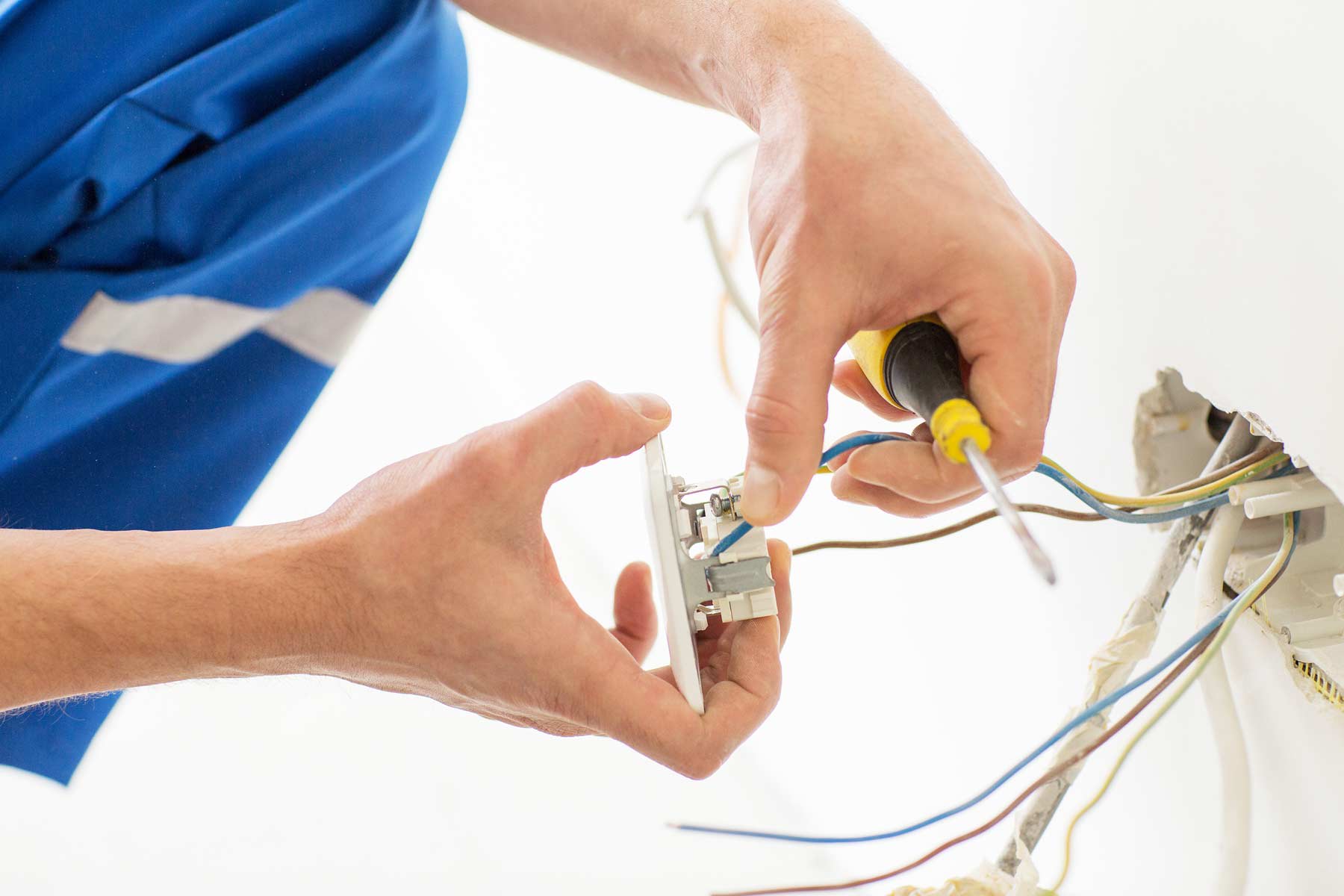 Find a electricians near you