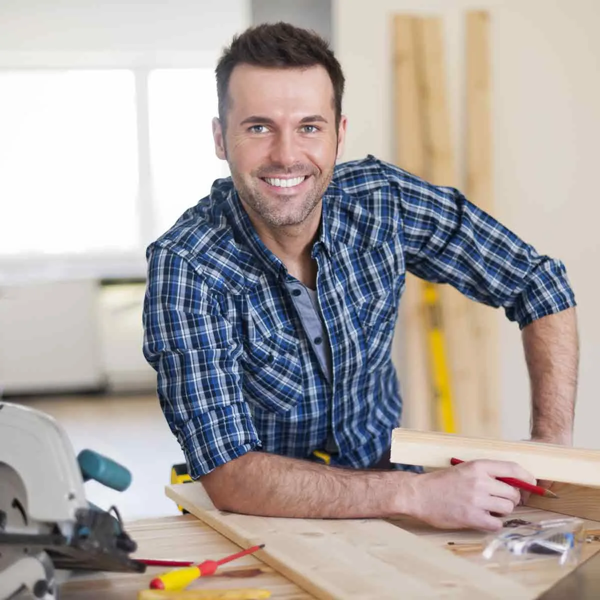 Jason B. is a home remodeling contractor